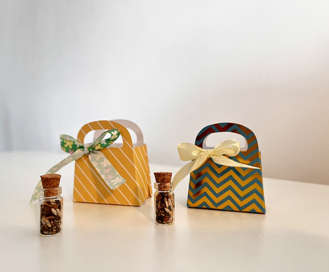 Mini cutie cu semințe de flori pentru Ziua Mamei - casă & stil de viață - set de cadou - Artynos.ro