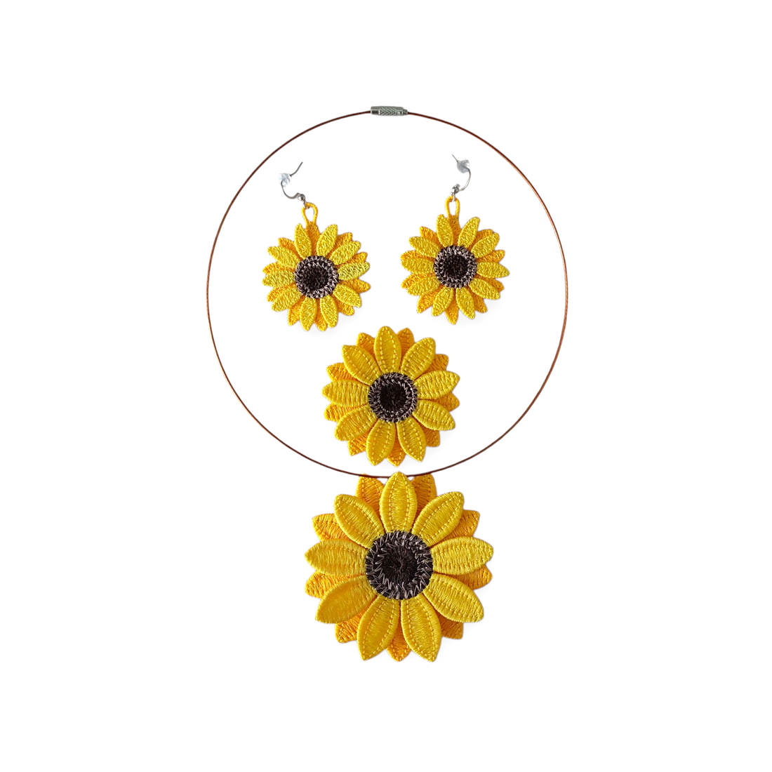 Set floarea soarelui cercei, brosa, colier - bijuterii - seturi de bijuterii - Artynos.ro Set floarea soarelui cercei, brosa, colier - bijuterii - seturi de bijuterii - Artynos.ro