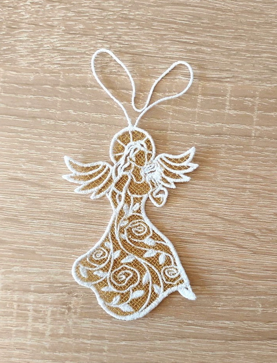 Inger Luna Iunie Decoratiune Brodata - casă & stil de viață - accesorii pentru decorat casa - decorațiuni de pereți, decorațiuni suspendate - decorațiuni suspendate - Artynos.ro Inger Luna Iunie Decoratiune Brodata - casă & stil de viață - accesorii pentru decorat casa - decorațiuni de pereți, decorațiuni suspendate - decorațiuni suspendate - Artynos.ro