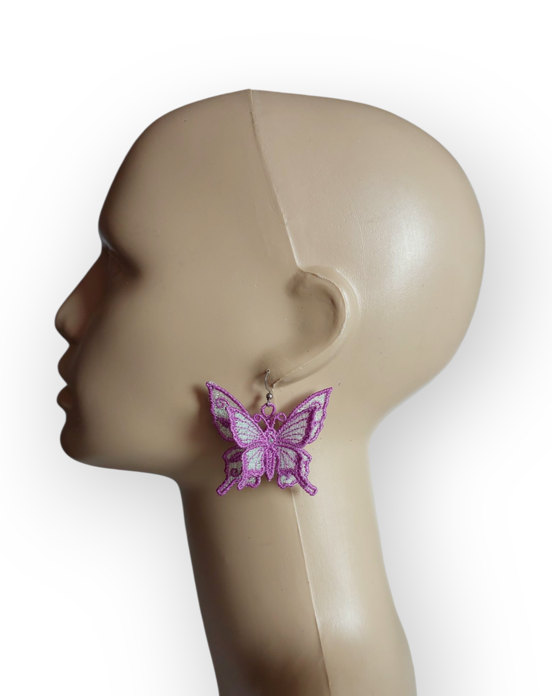 Cercei fluture 3D cu aripi duble - bijuterii - cercei - cercei agățați - Artynos.ro Cercei fluture 3D cu aripi duble - bijuterii - cercei - cercei agățați - Artynos.ro