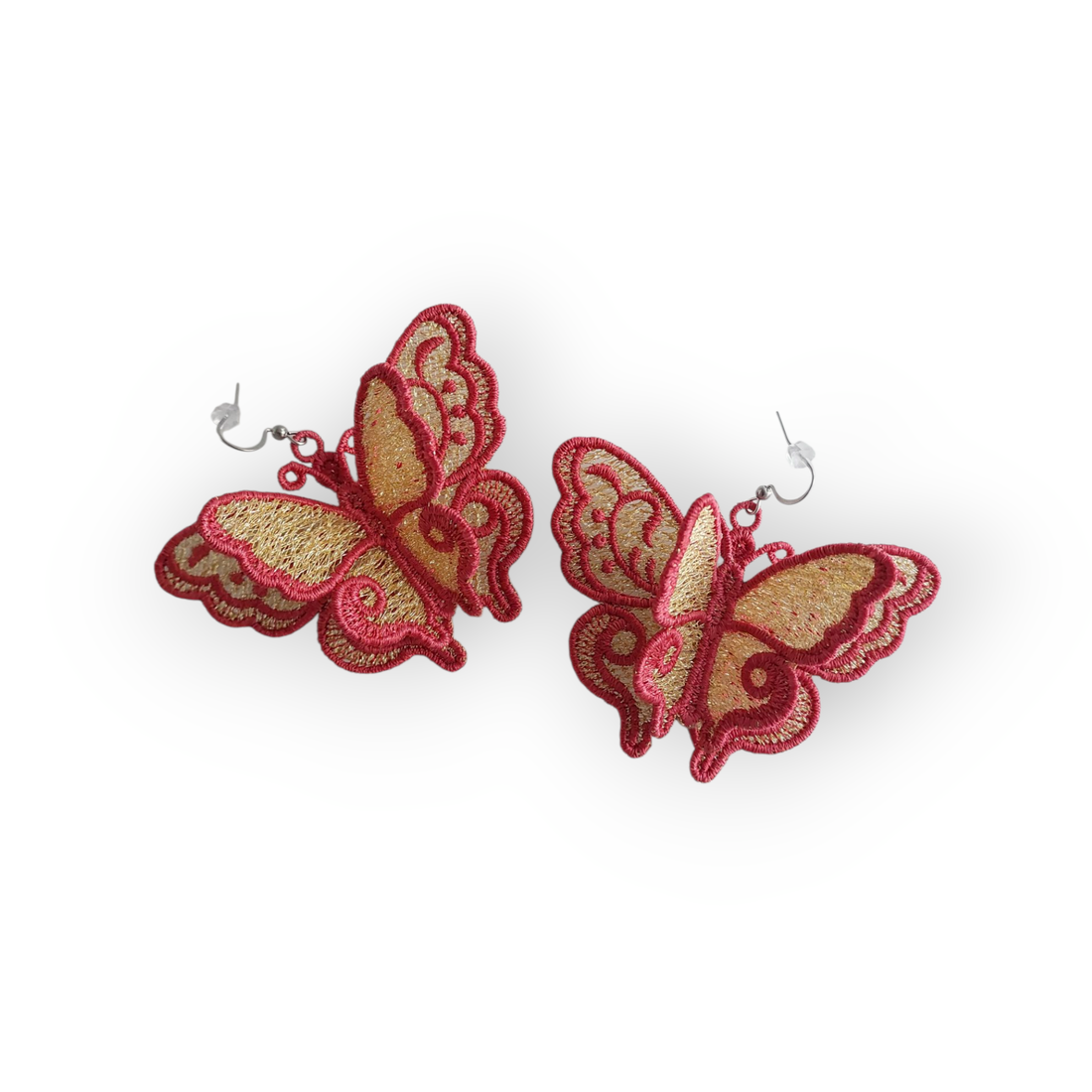 Cercei Fluture 3D Brodati - Bijuterii Delicate - bijuterii - cercei - cercei agățați - Artynos.ro Cercei Fluture 3D Brodati - Bijuterii Delicate - bijuterii - cercei - cercei agățați - Artynos.ro