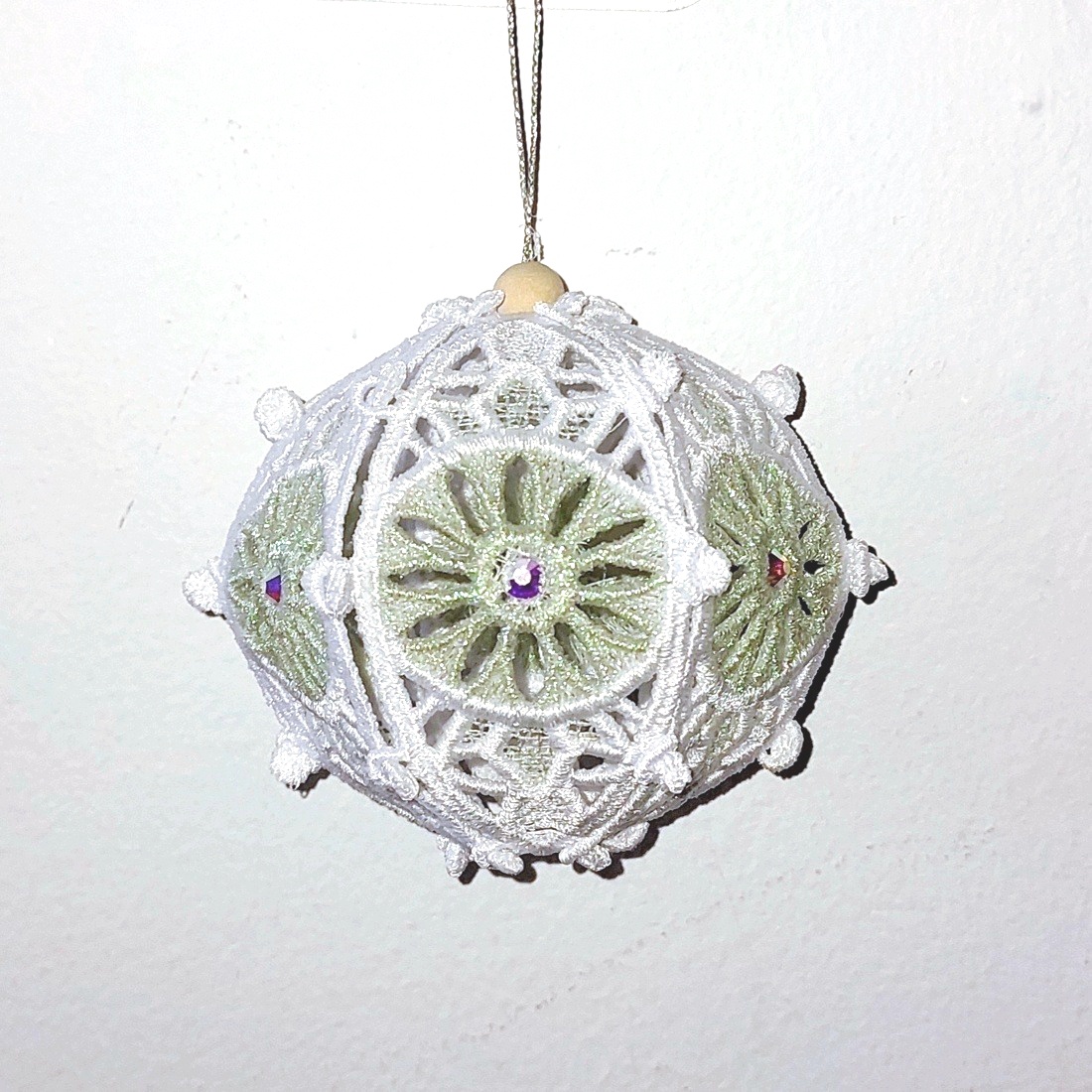 Globulet 3D Alb cu Degrade Glitter - crăciun - decorațiuni de crăciun de casă - globuri de crăciun - Artynos.ro