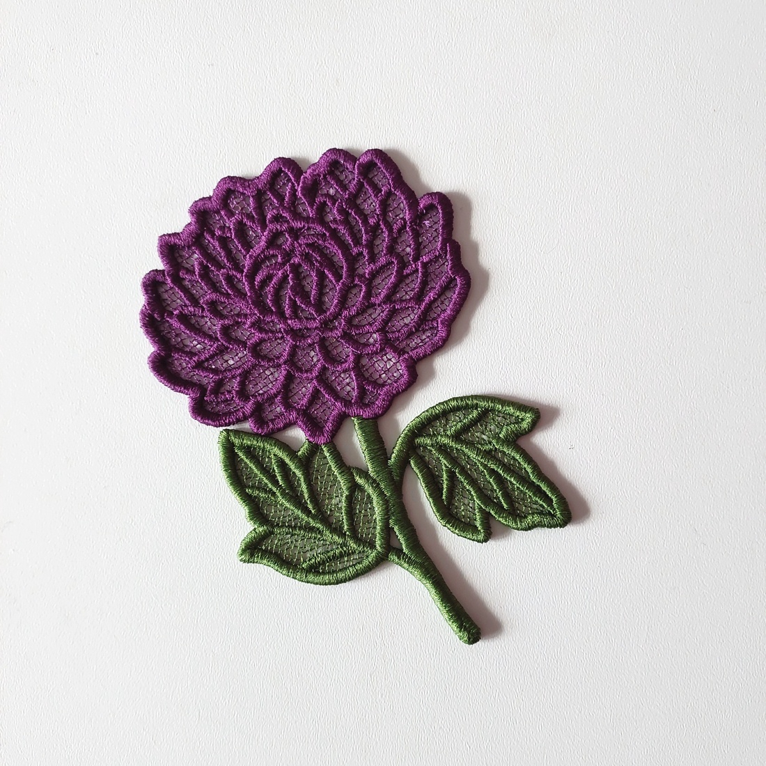 Semn de carte Crizantema - cărți și creații cu tematică muzicală, cadouri - semn de carte - Artynos.ro