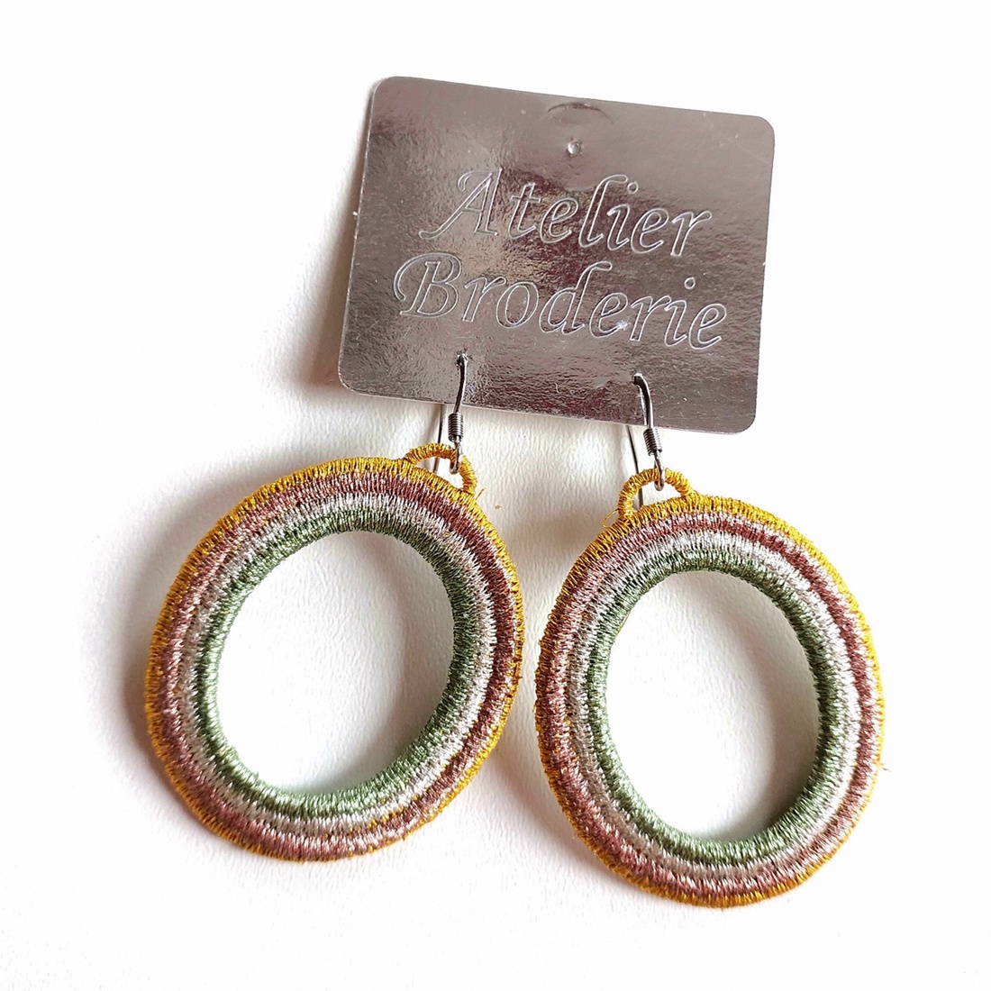 Cercei Ovali Mirror - bijuterii - cercei - cercei brodați - Artynos.ro