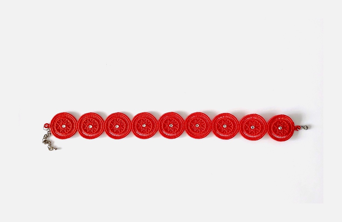 Choker Rosu Brodat cu Cristale  - bijuterii - coliere - chockere - Artynos.ro