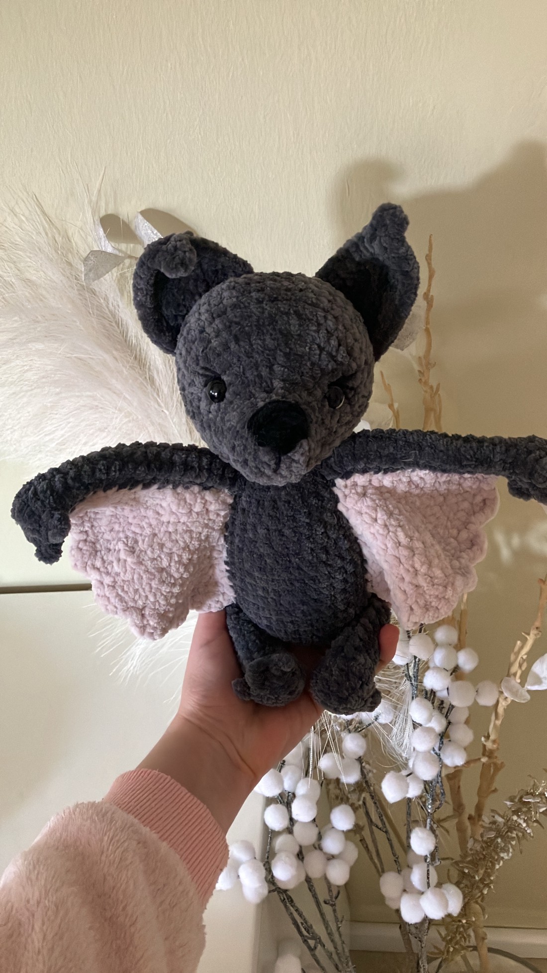 Chenille amigurumi liliac - - Artynos.ro Chenille amigurumi liliac - - Artynos.ro