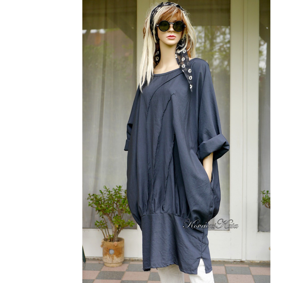 KEHELYRUHA - Rochie tunică din mătase vâscoasă / antracit - îmbrăcăminte și modă - haine damă - rochie, dintr-o bucată - Artynos.ro