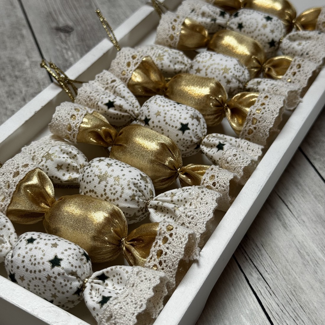 Bomboane textile de salon / set de 10/ -  - Artynos.ro