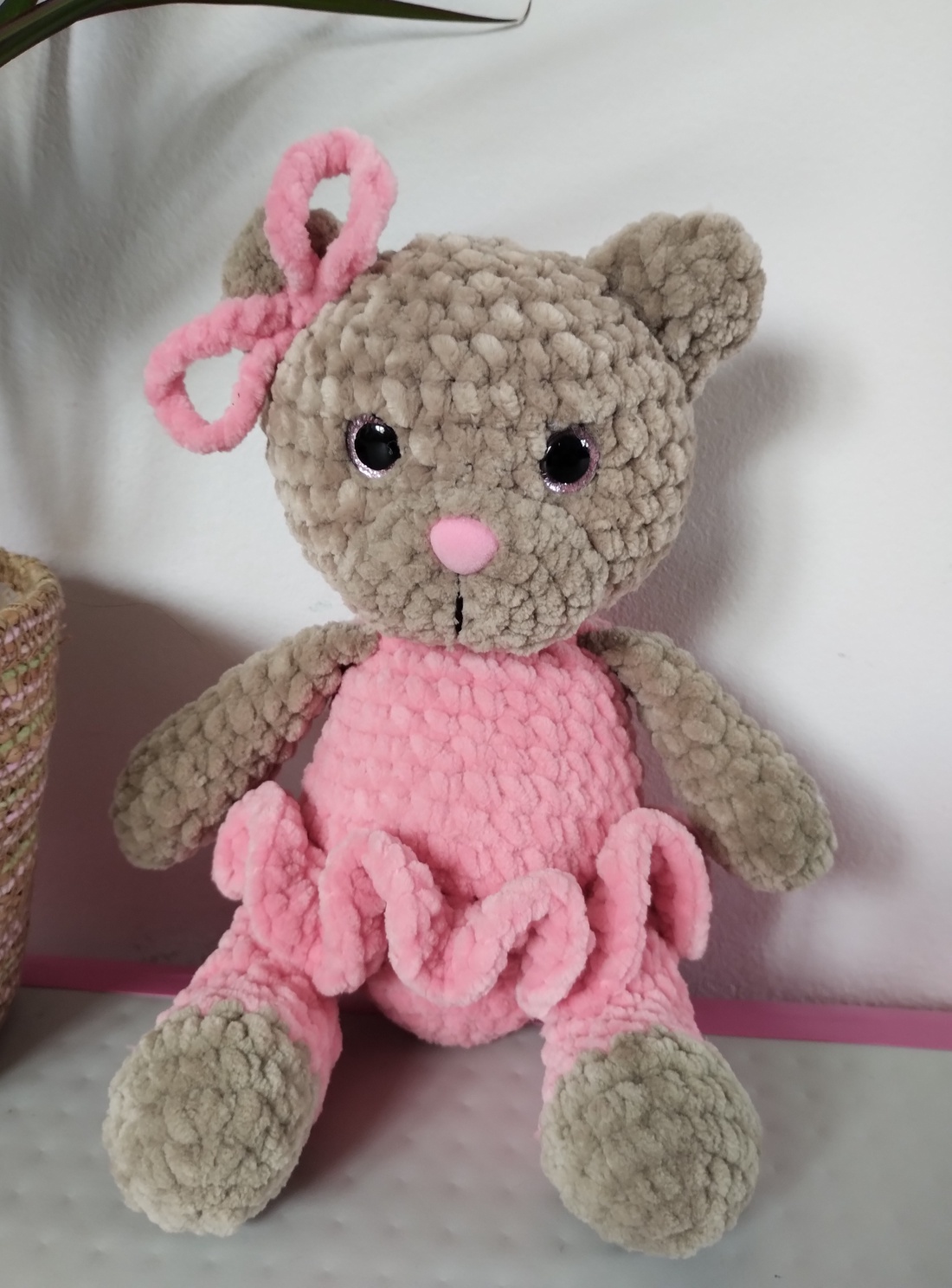 Ursuleț croșetat manual 28 cm - jucării și echipamente pentru copii - cadouri baby shower - Artynos.ro