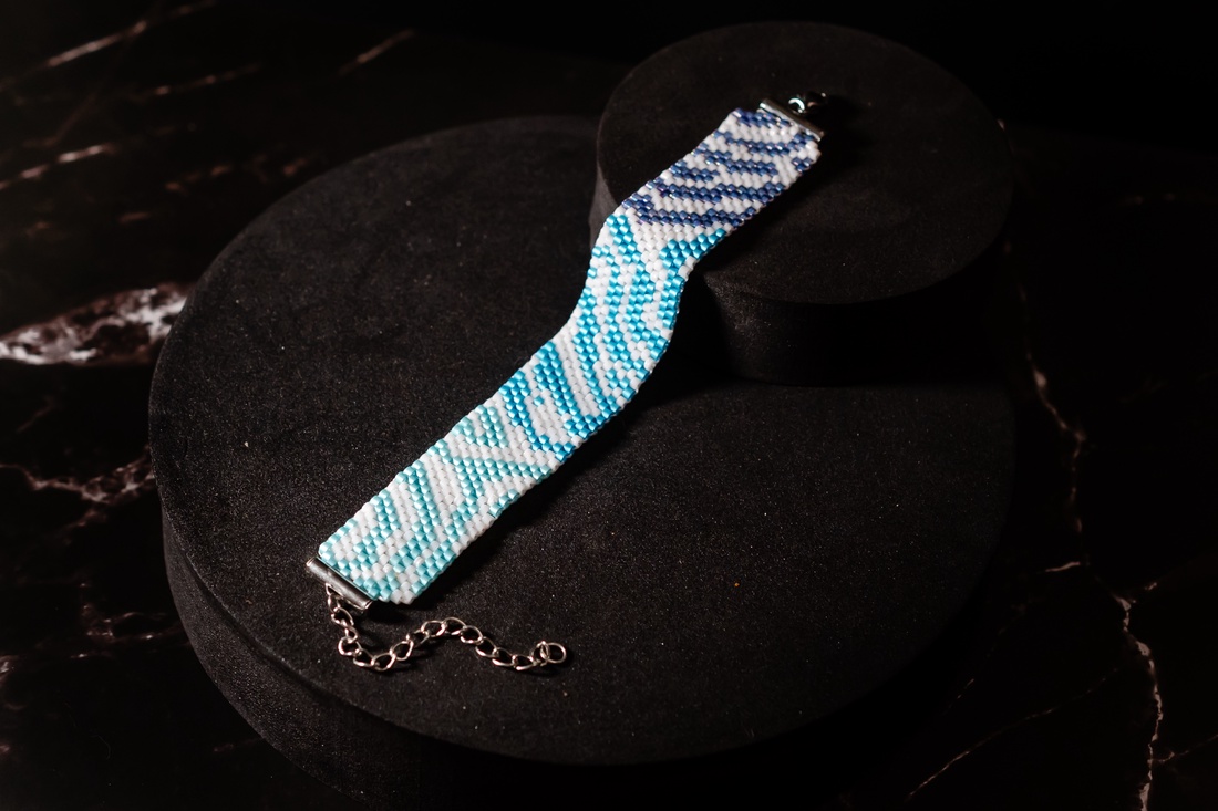 Brățară țesută mărgele miyuki - model Blue Zebra - bijuterii - brățări - brățări din mărgele - Artynos.ro