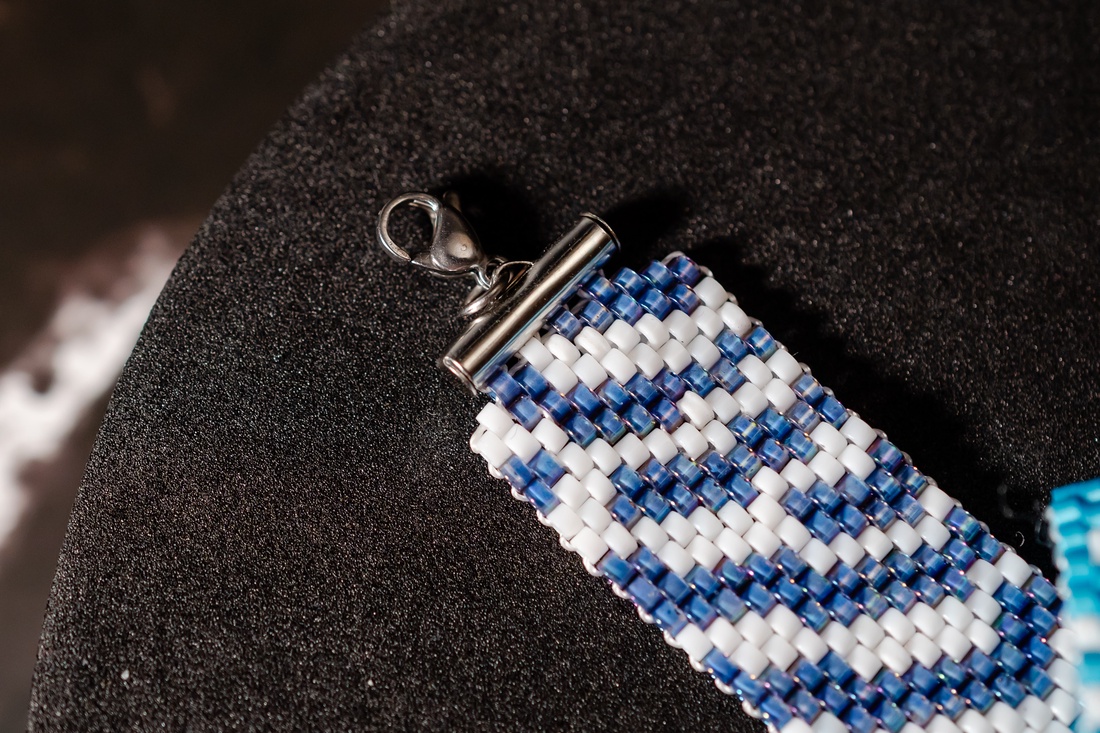 Brățară țesută mărgele miyuki - model Blue Zebra - bijuterii - brățări - brățări din mărgele - Artynos.ro