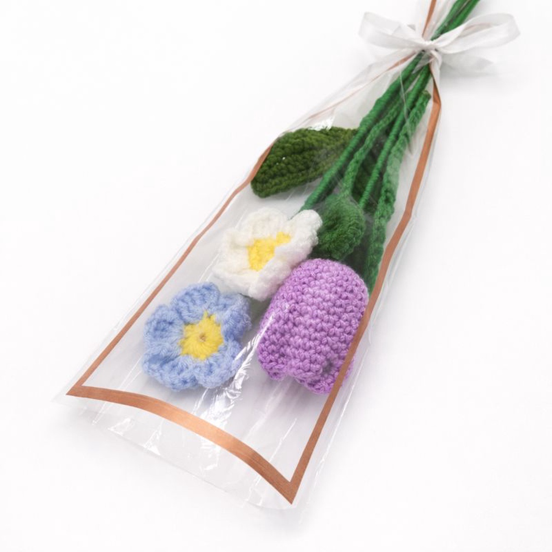 Buchet flori crosetate � lalea mov si margarete - casă & stil de viață - decorațiuni de casă - accesorii florale - buchete de flori - Artynos.ro