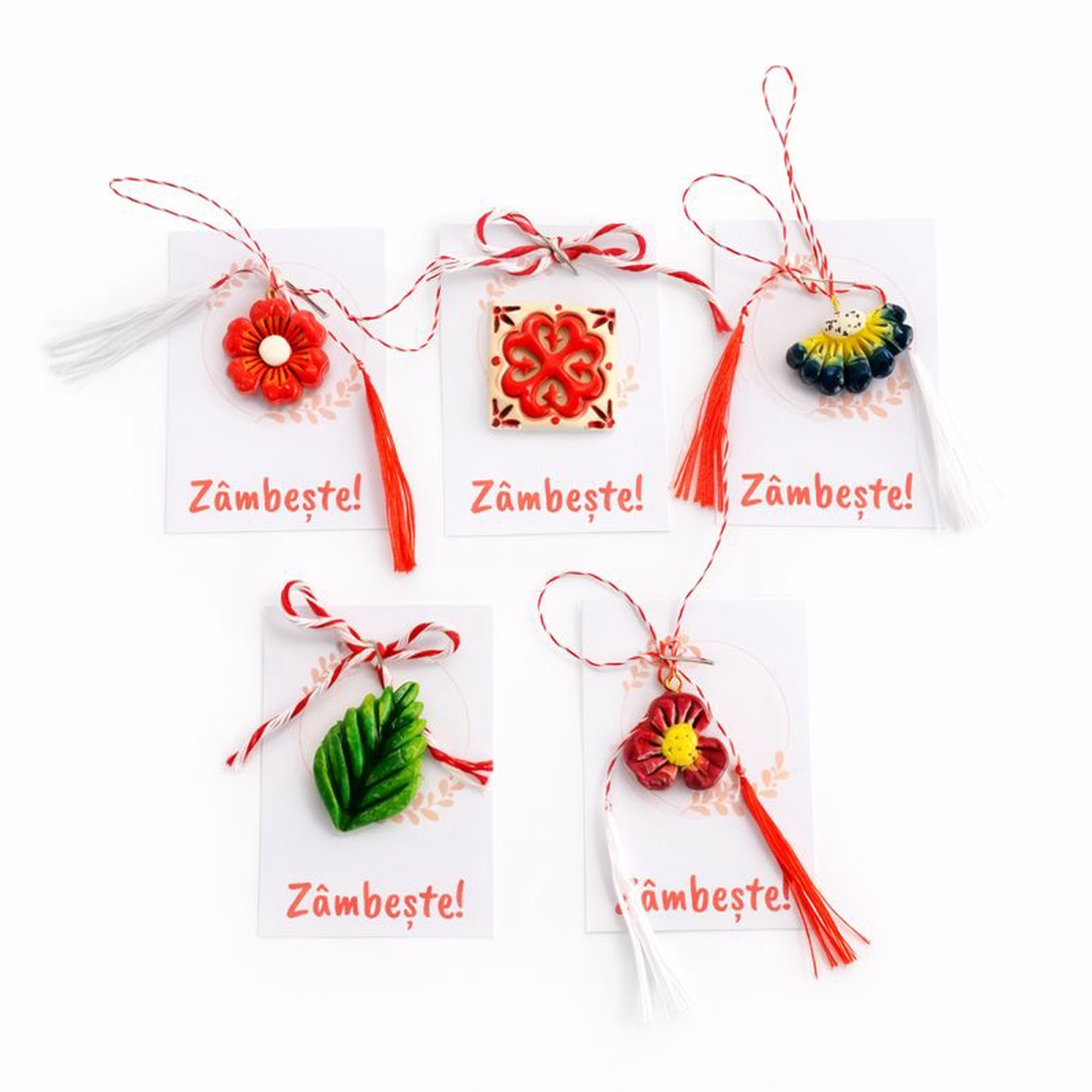 Set 5 mărțișoare pictate manual - bijuterii - mărțișor - Artynos.ro