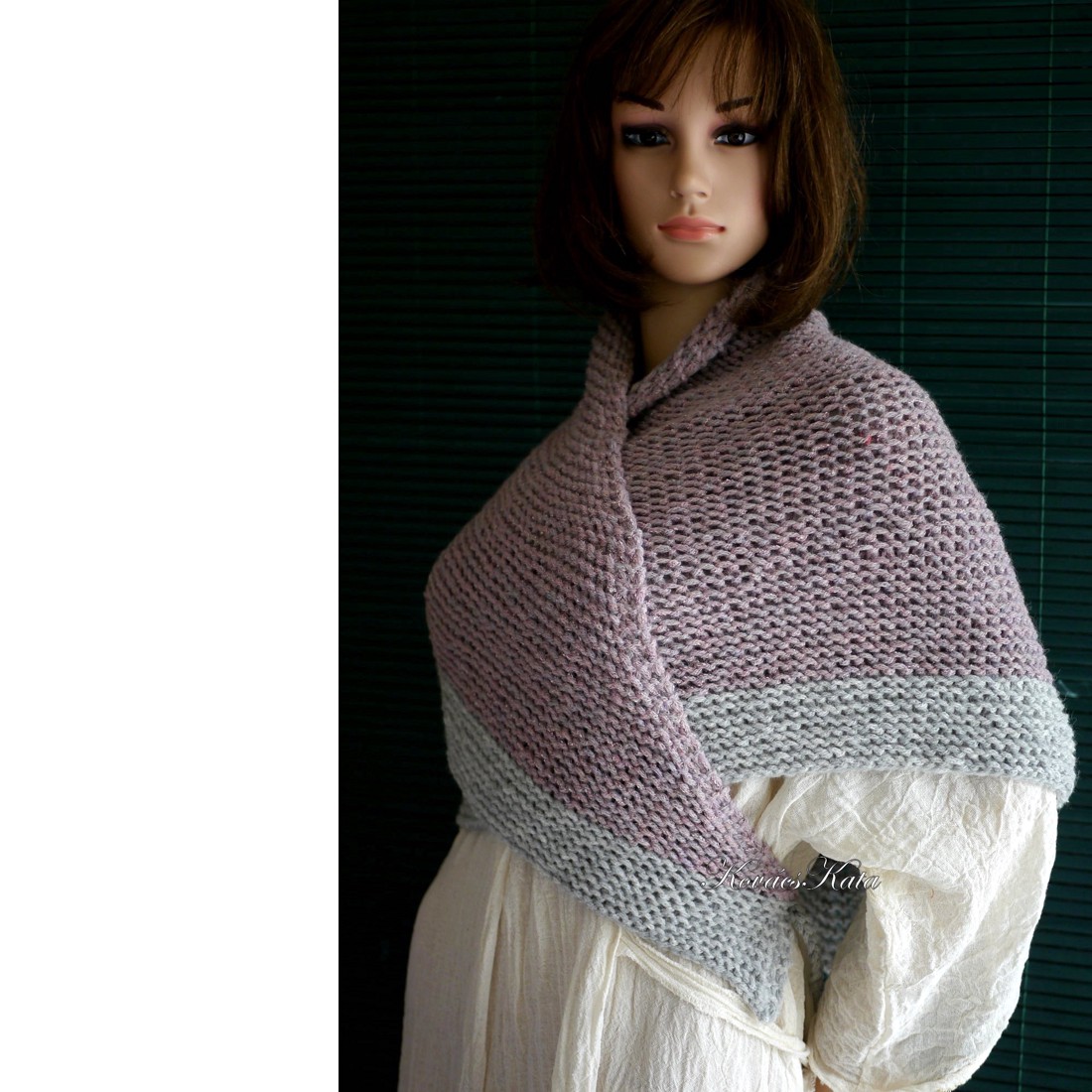 CLAIRE - șal exclusiv tricotat manual / cer: mov-gri - îmbrăcăminte și modă - haine damă - poncho - Artynos.ro