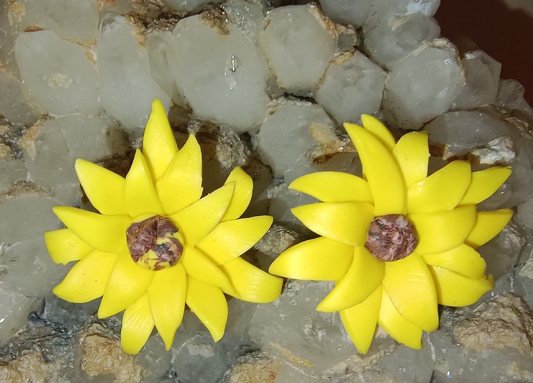 Yellow  - bijuterii - cercei - cercei din rășină - Artynos.ro