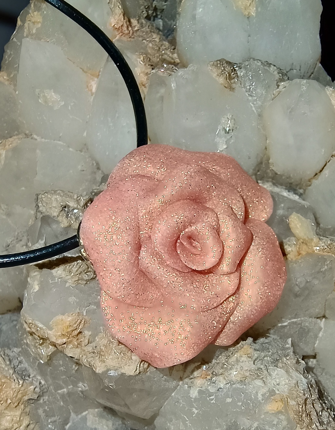 Trandafir - bijuterii - coliere - pandative - Artynos.ro