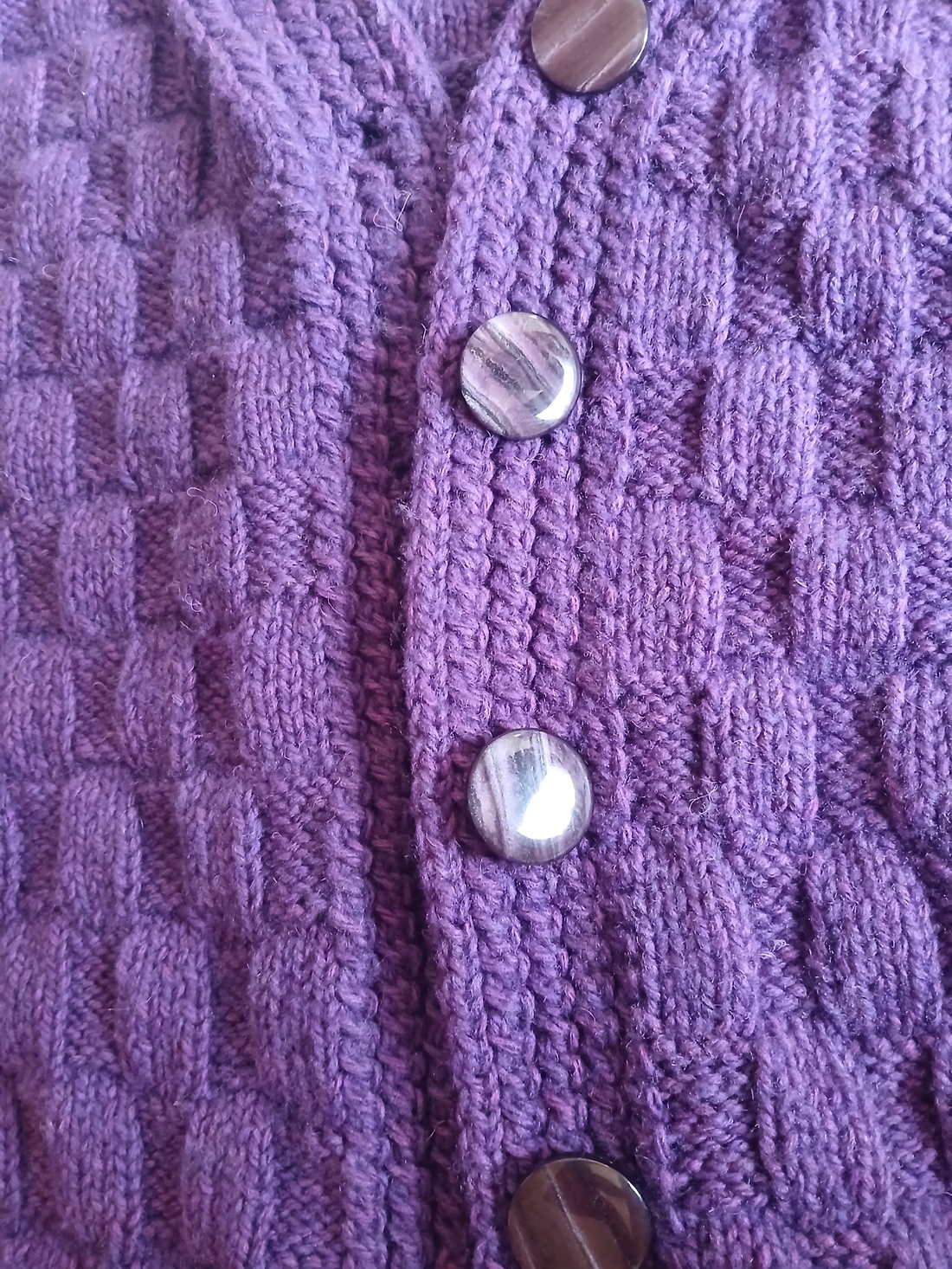Bluza tip cardigan  cu nasturi tricotata - îmbrăcăminte și modă - accesorii păr - bandă de păr și agrafe păr - Artynos.ro