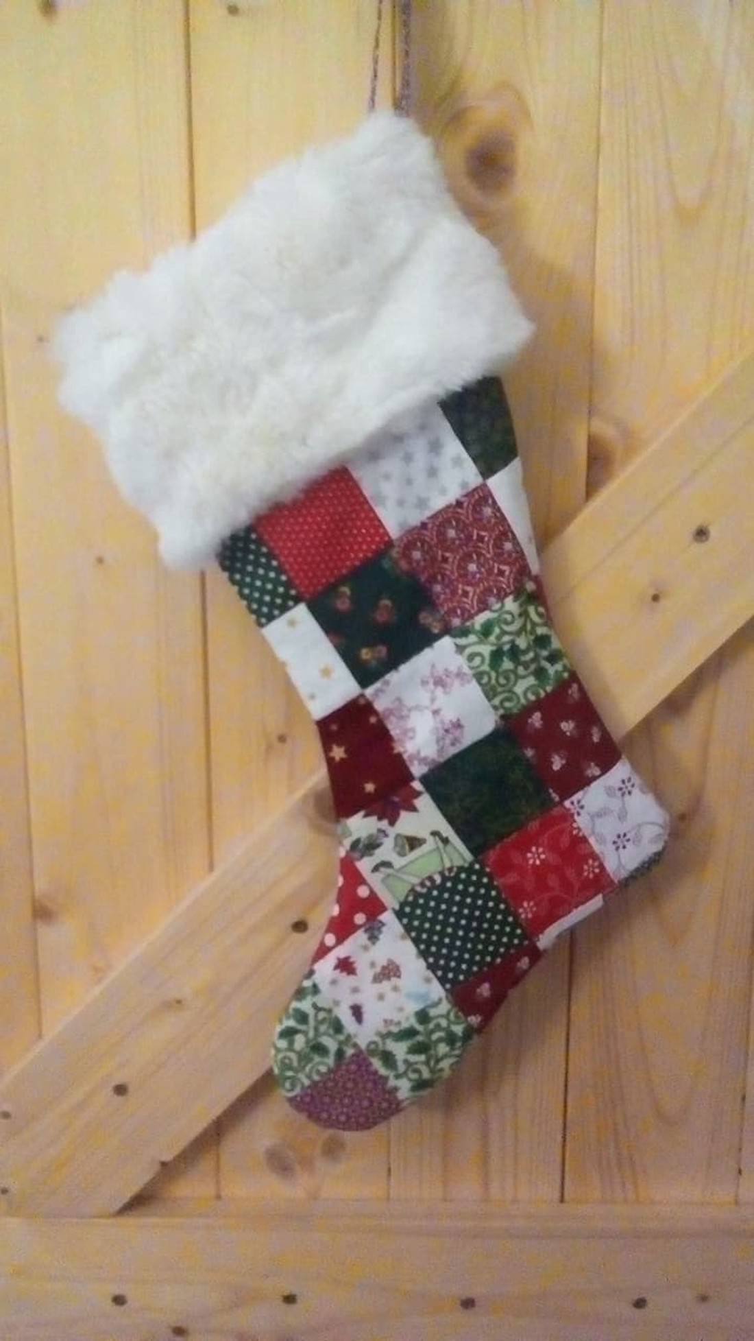 Cizme sau șosete Moș Crăciun patchwork -  - Artynos.ro