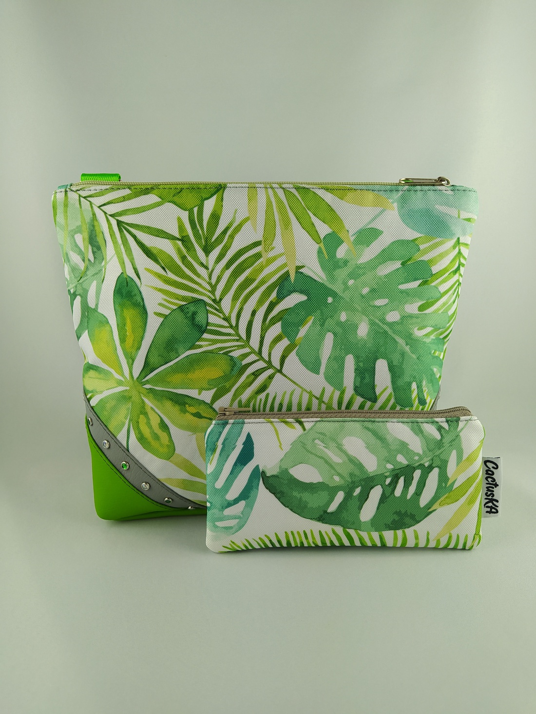 CactusKA set de genți cu frunze de monstera - geantă și husă - genți de umăr și genți de mână - genți de umăr - Artynos.ro CactusKA set de genți cu frunze de monstera - geantă și husă - genți de umăr și genți de mână - genți de umăr - Artynos.ro