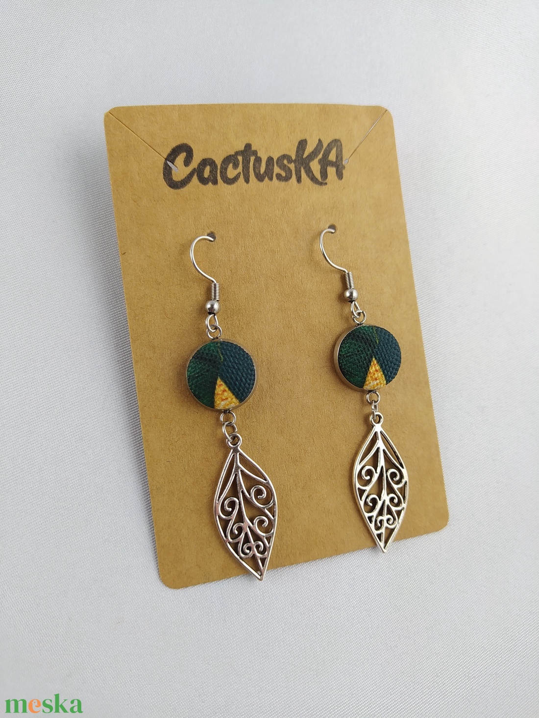 Cercei cu frunze suspendate - bijuterii - cercei - cercei lungi - Artynos.ro