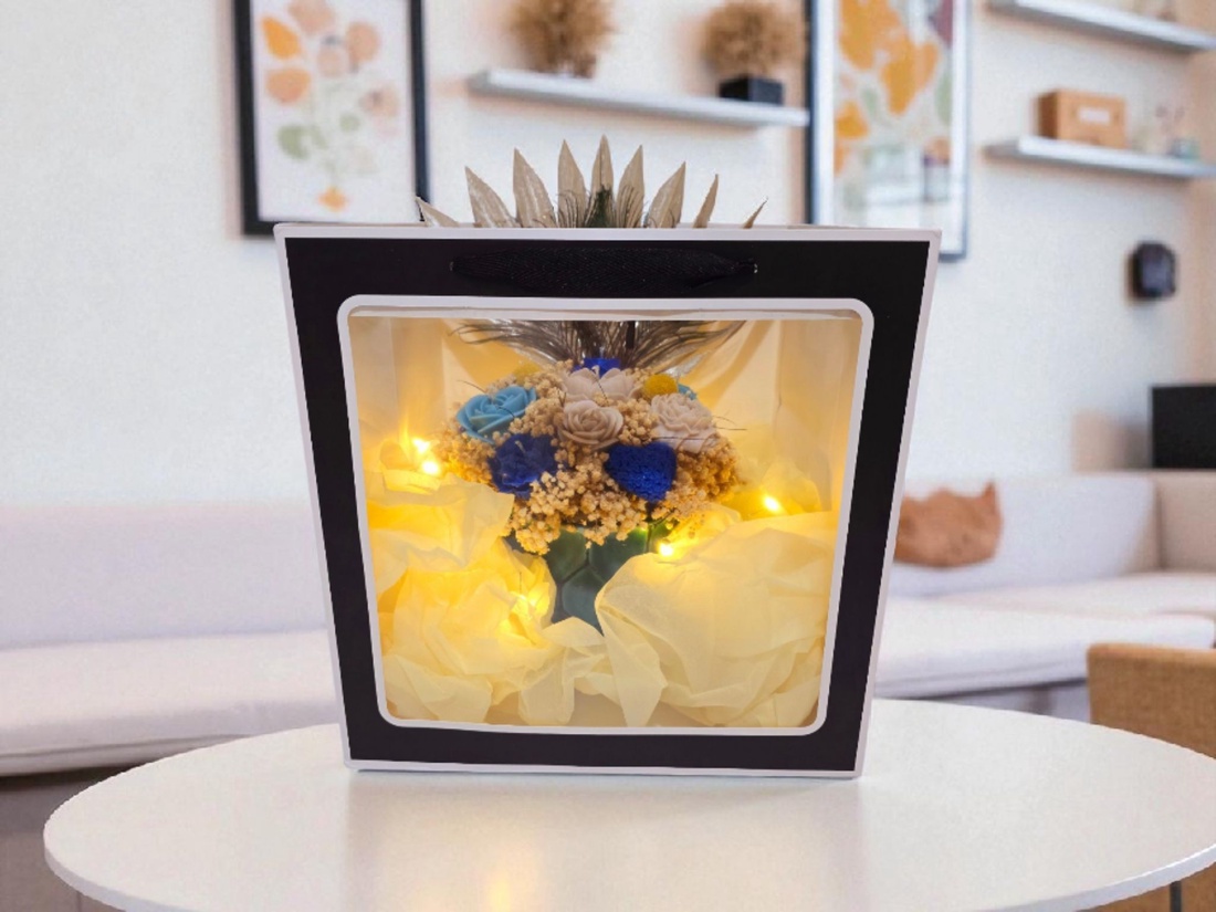 Aranjament Floral din ceara de soia - Paunul Regal - casă & stil de viață - lumânări, parfumuri, arome - lumânare - lumânări artizanale - Artynos.ro