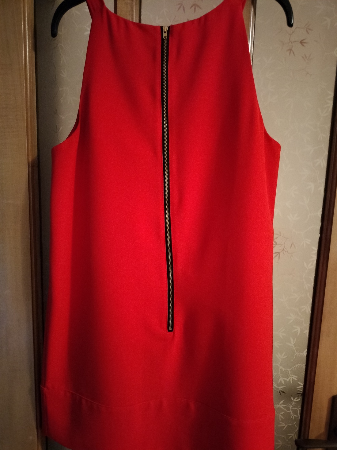 Rochie roșie mărime 42-44 - îmbrăcăminte și modă - haine damă - rochii elegante - Artynos.ro