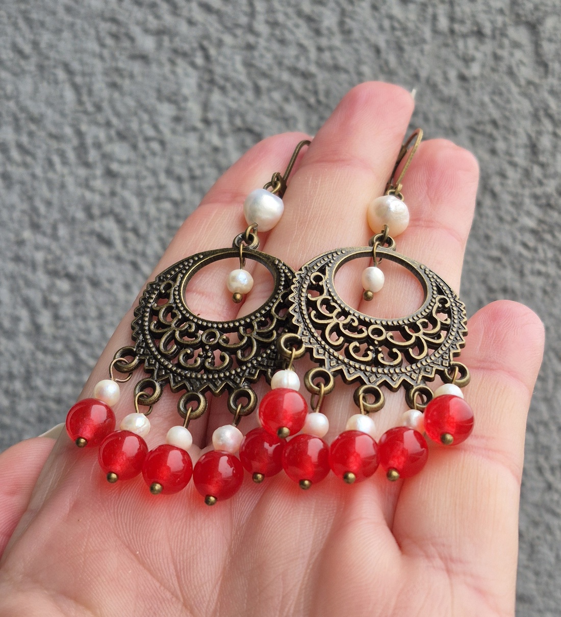 Cercei candelabru cu agat și perle naturale FRAMBOISE D'HIVER - bijuterii - cercei - cercei din pietre semiprețioase - Artynos.ro