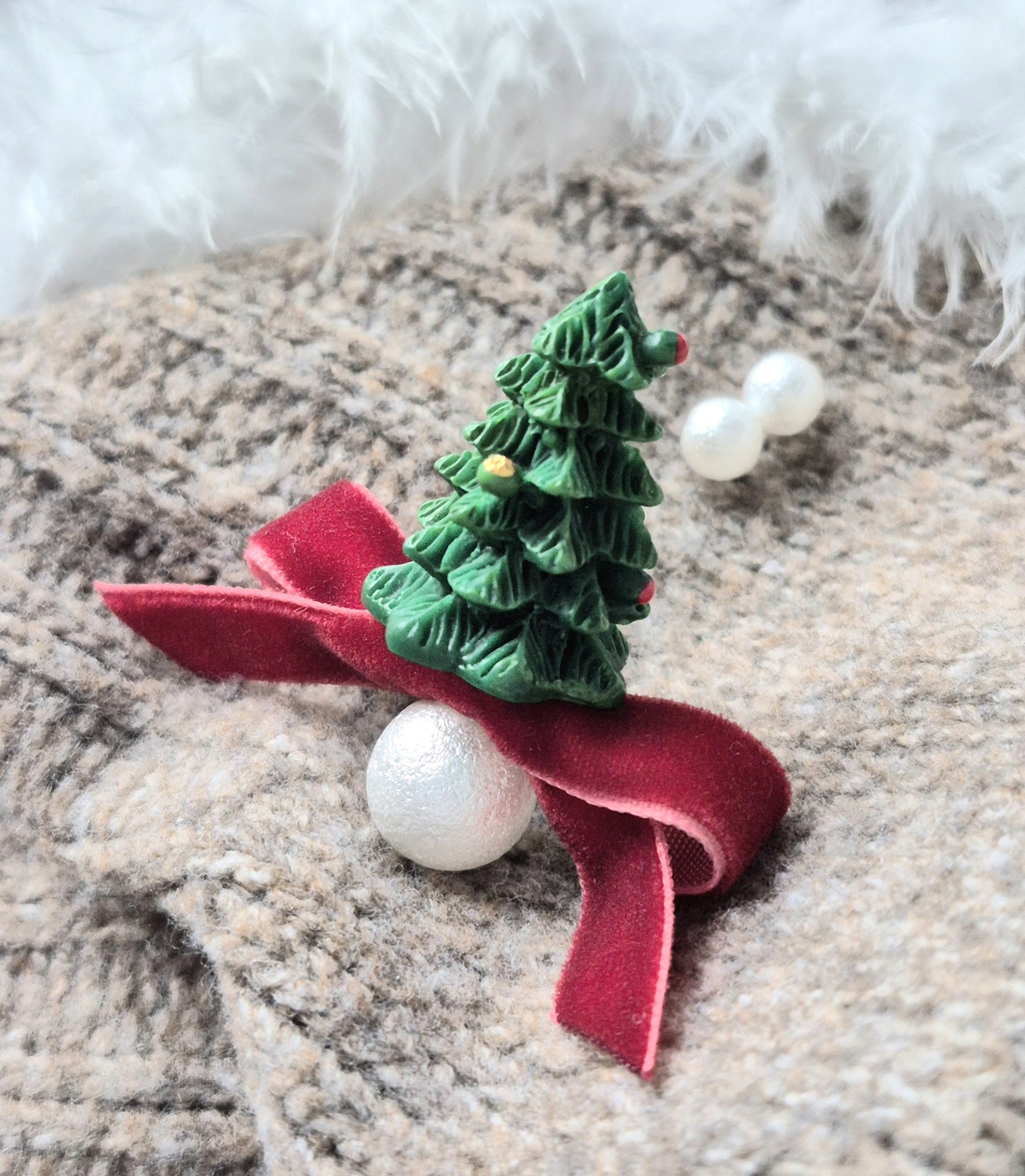 Set cu broșă/ac de pălărie și cercei cu perle și argint 92.5  - bijuterii - seturi de bijuterii - Artynos.ro