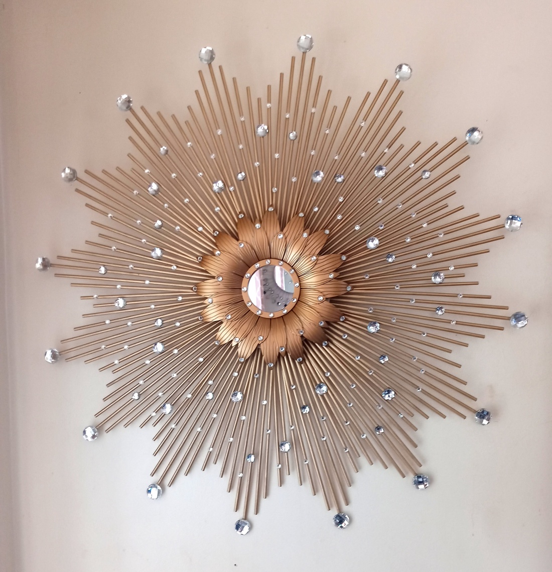 Gorgeous Gold Sunflower 76 cm Diameter Glam Sunburst Mirror - casă & stil de viață - decorațiuni de casă - oglinzi - Artynos.ro