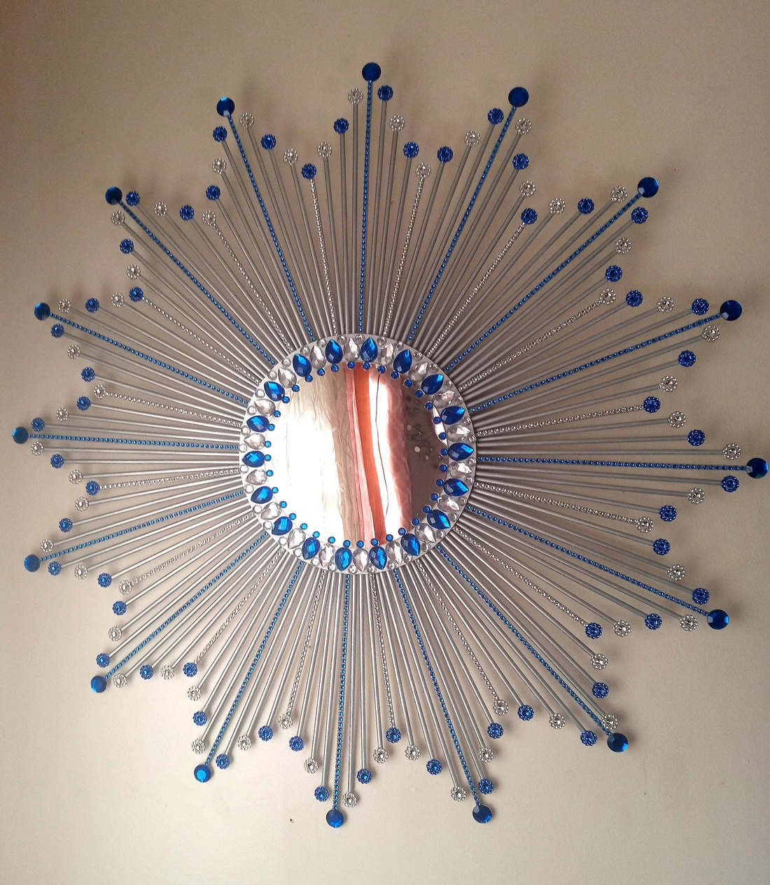 Beautiful Silver 80 cm Diameter Glam Clear and Blue Crystals Sunburst Mirror - casă & stil de viață - decorațiuni de casă - oglinzi - Artynos.ro