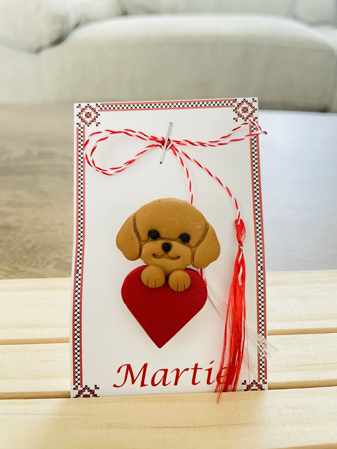 Mărțișor catelus - bijuterii - mărțișor - Artynos.ro