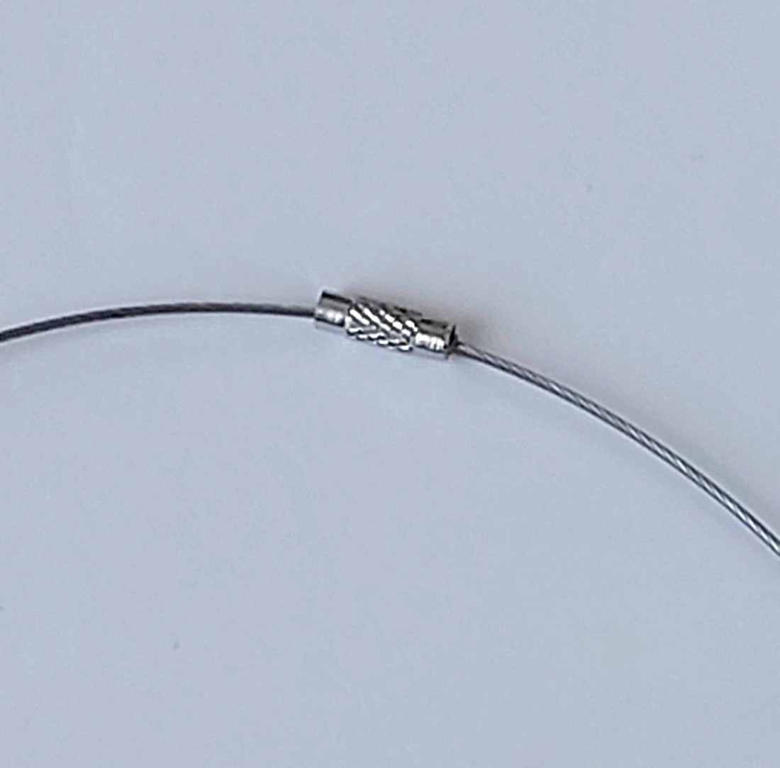 Colier BUTTON din aluminiu -  - Artynos.ro Colier BUTTON din aluminiu -  - Artynos.ro