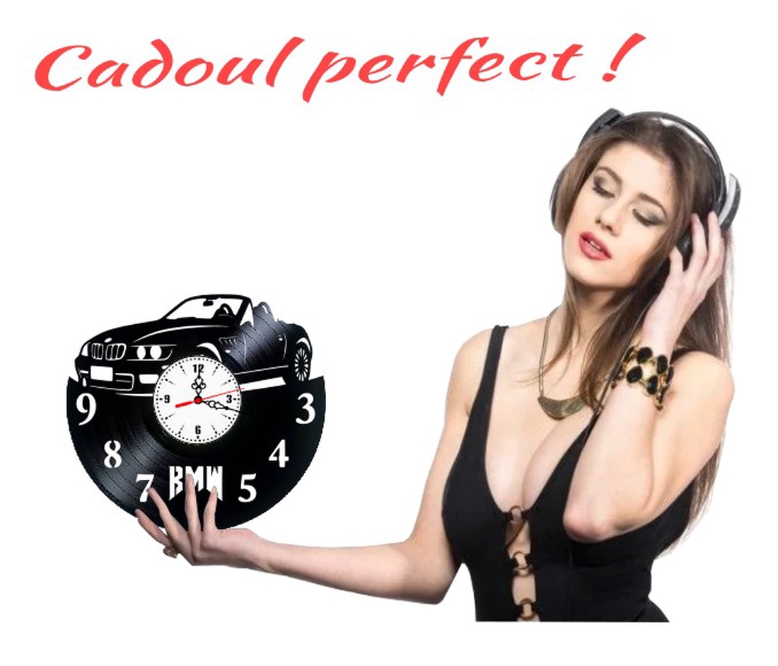 Ceas de Perete Artizanal din Vinil BMW Z3 Roadster � Lucrat Manual, Cadou Premium pentru Pasionații Auto - casă & stil de viață - decorațiuni de casă - decorațiuni de pereți - ceasuri de perete - Artynos.ro