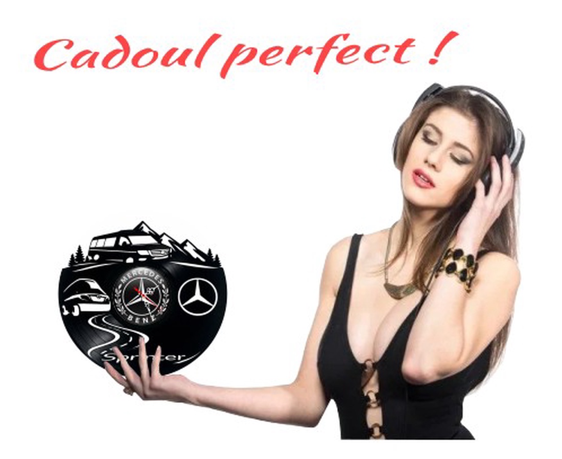 Ceas de perete decorativ realizat din disc de vinil, Model Utilitara Mercedes-Benz Sprinter si Peisaj Montan, Negru, 30  - casă & stil de viață - decorațiuni de casă - decorațiuni de pereți - ceasuri de perete - Artynos.ro
