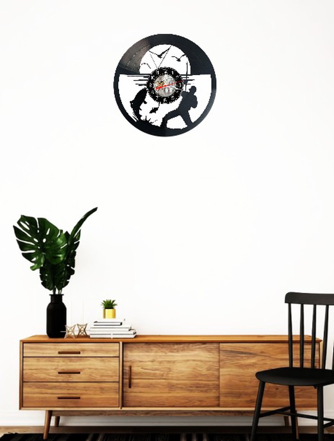 Ceas de perete decorativ realizat din disc de vinil, Model Pescuit Pescar Pește Captură și Apus, Negru, 30 cm - casă & stil de viață - decorațiuni de casă - decorațiuni de pereți - ceasuri de perete - Artynos.ro