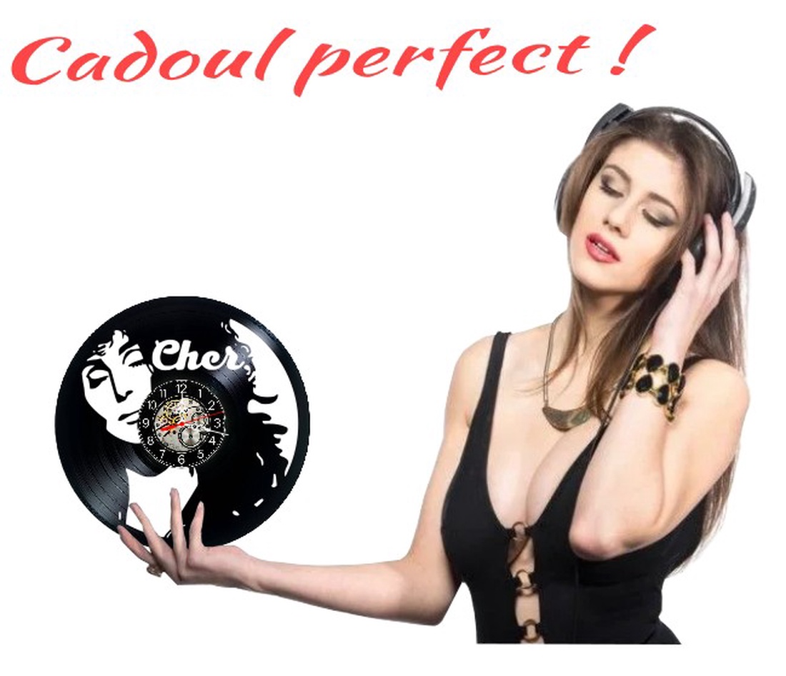 Ceas de perete decorativ realizat din disc de vinil, Model Cher Pop Icon Portret Glamour, Negru, 30 cm - casă & stil de viață - decorațiuni de casă - decorațiuni de pereți - ceasuri de perete - Artynos.ro