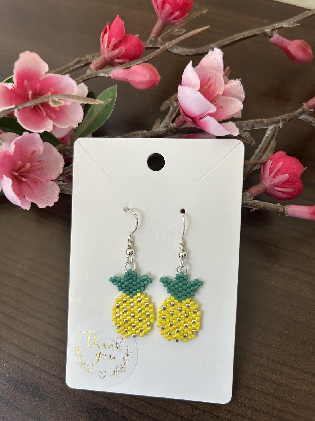 Cercei fructe miyuki - diy - pregătește-ți singur - modele cu mărgele - Artynos.ro Cercei fructe miyuki - diy - pregătește-ți singur - modele cu mărgele - Artynos.ro
