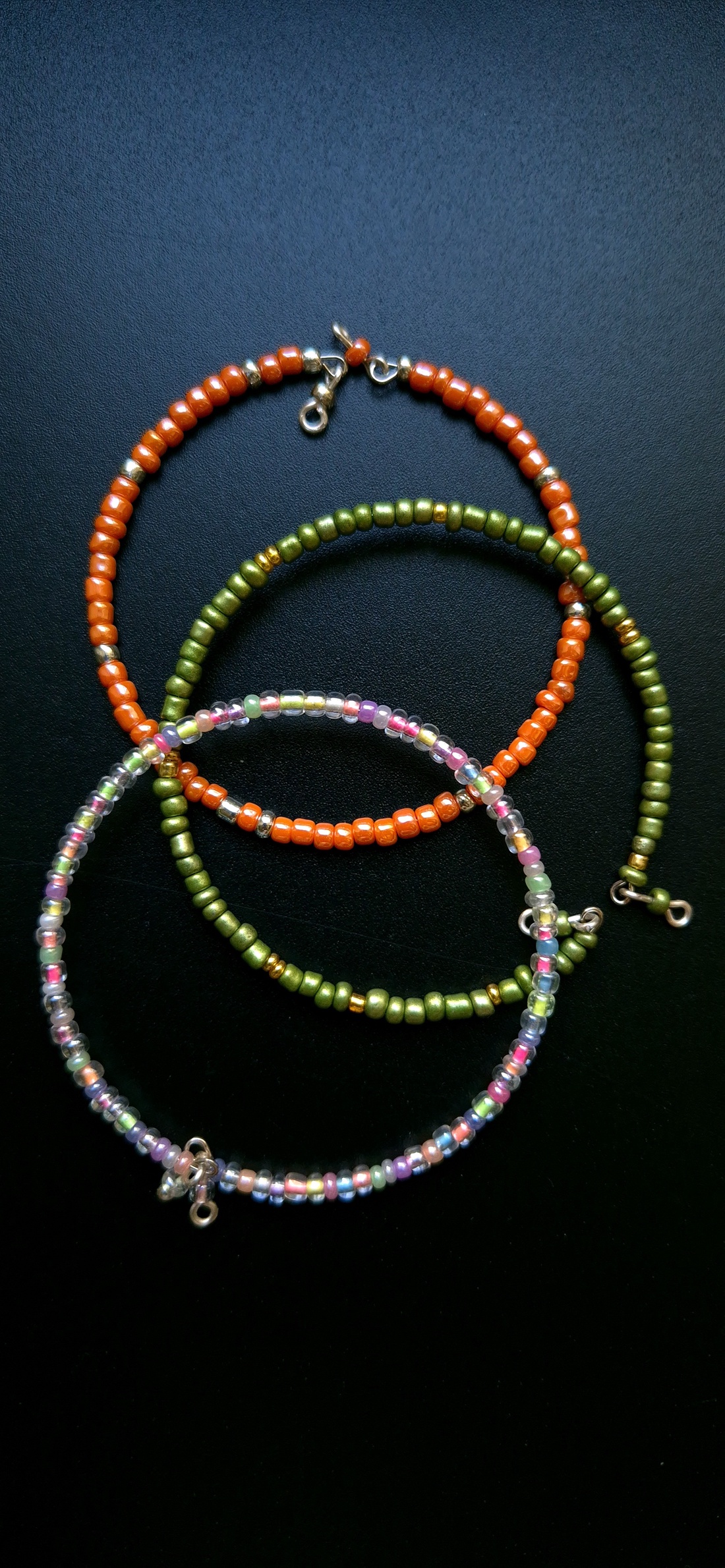 Set de bratari cu memorie colorata pentru fetite - bijuterii - brățări - brățări cu sârmă de memorie - Artynos.ro Set de bratari cu memorie colorata pentru fetite - bijuterii - brățări - brățări cu sârmă de memorie - Artynos.ro