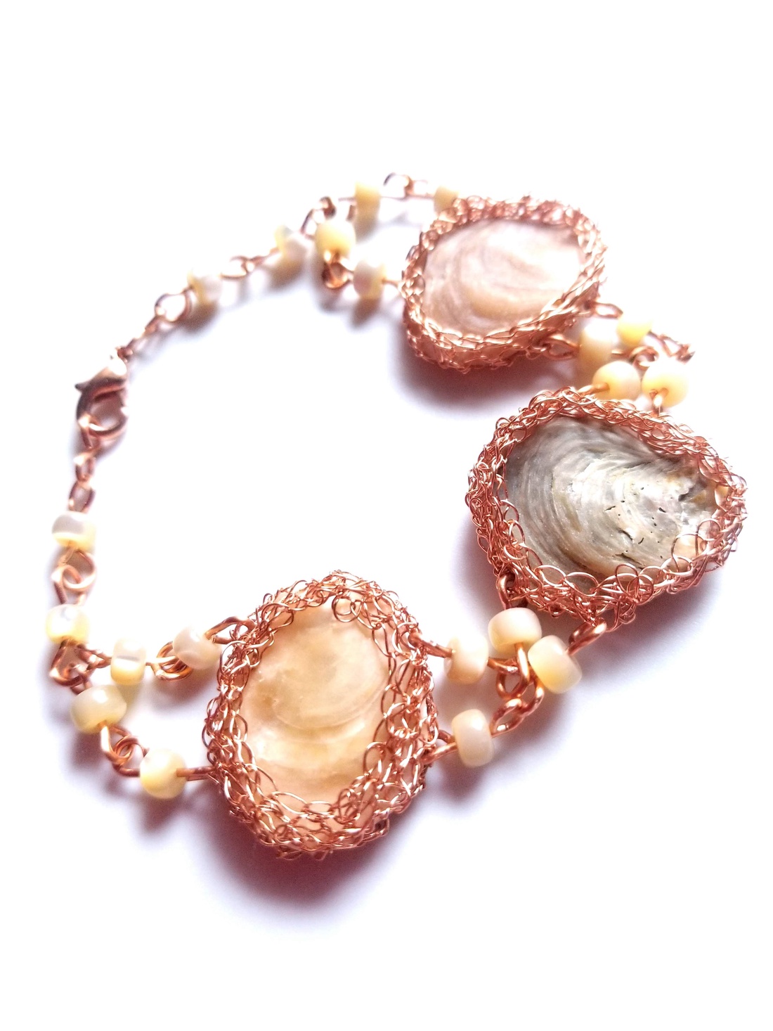 Bratara din cupru cu scoici - bijuterii - brățări - brățări din cupru - Artynos.ro