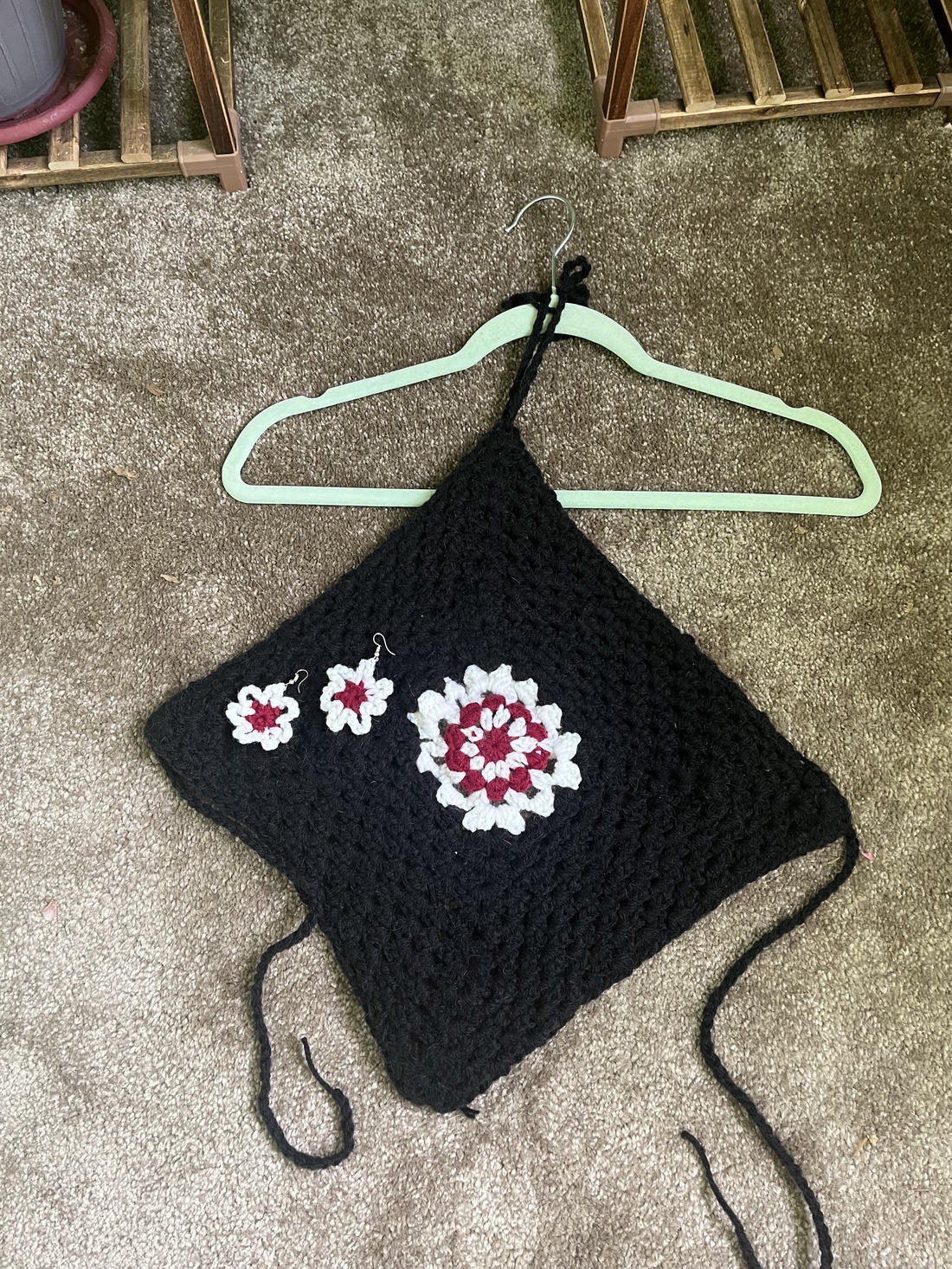Set top si cercei crosetate - îmbrăcăminte și modă - haine damă - tricou și top de damă - Artynos.ro