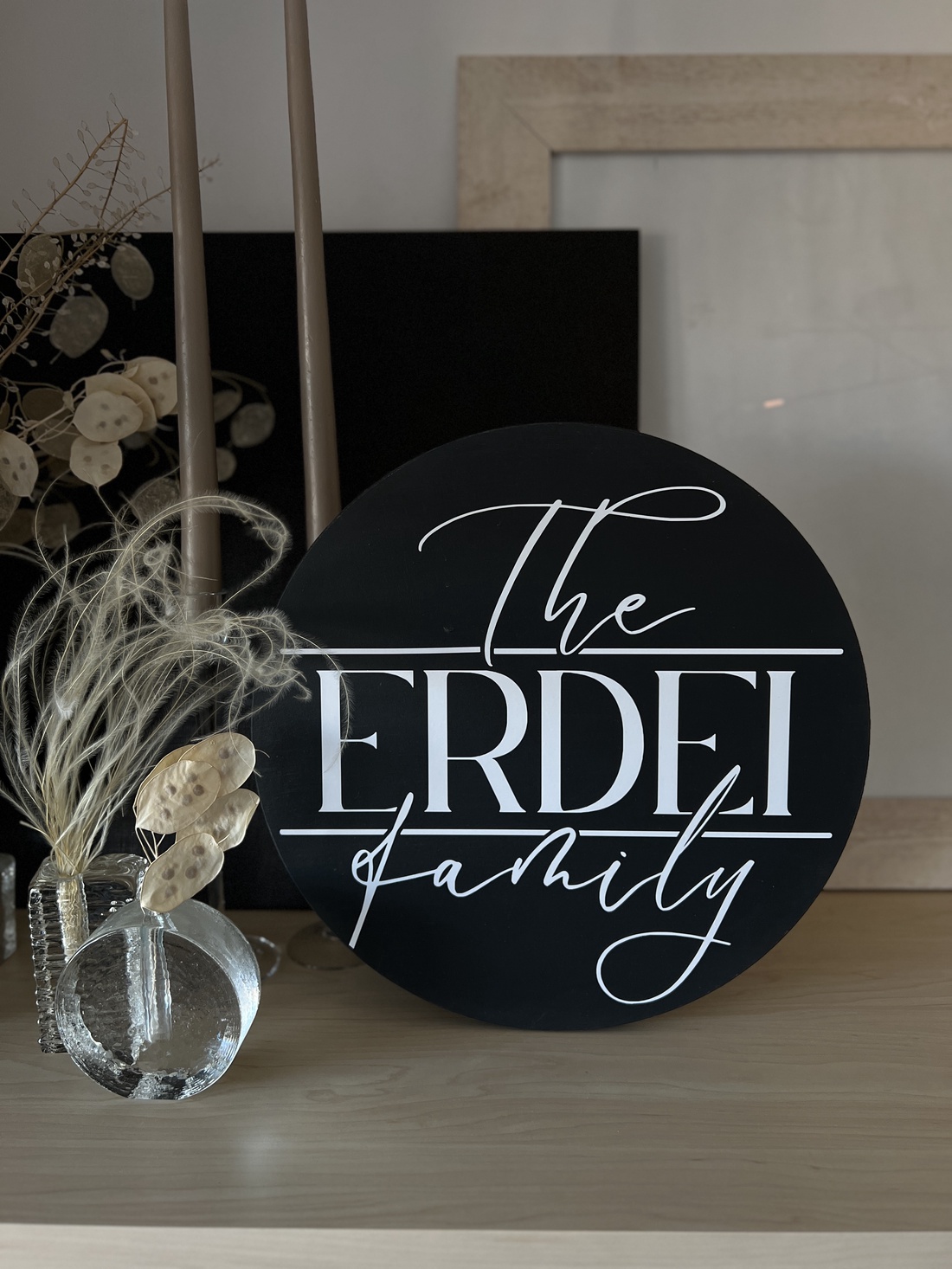 Placă personalizată din lemn cu nume de familie - casă & stil de viață - accesorii pentru decorat casa - picturi murale - panouri și tablouri, panouri decorative - Artynos.ro Placă personalizată din lemn cu nume de familie - casă & stil de viață - accesorii pentru decorat casa - picturi murale - panouri și tablouri, panouri decorative - Artynos.ro