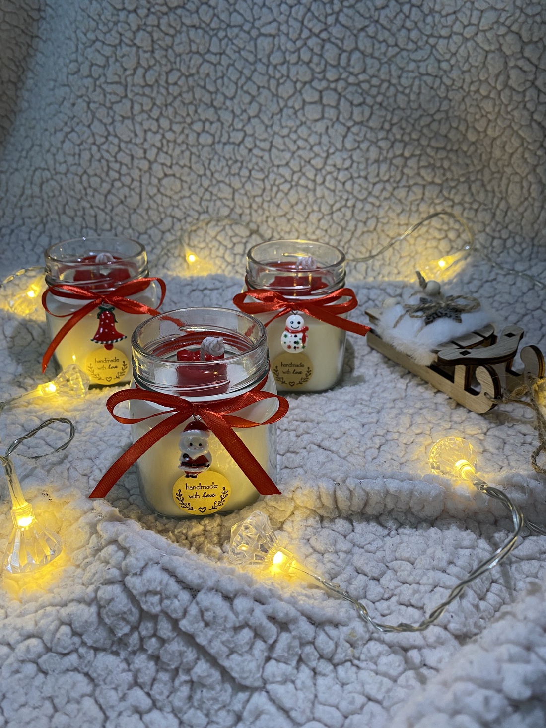 Lumânare parfumată cu mesaj ascuns Merry Xmas - crăciun - decorațiuni de crăciun de casă - lumânări parfumate de crăciun - Artynos.ro