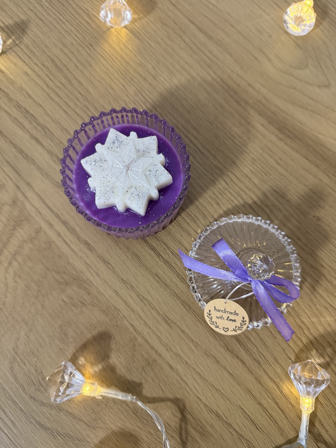 Lumânare parfumată Luxury Snowflake 65g - crăciun - decorațiuni de crăciun de casă - lumânări parfumate de crăciun - Artynos.ro