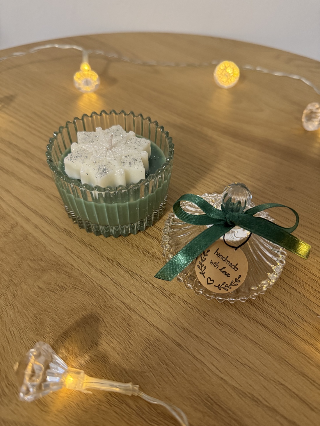 Lumânare parfumată Luxury Snowflake 65g - crăciun - decorațiuni de crăciun de casă - lumânări parfumate de crăciun - Artynos.ro