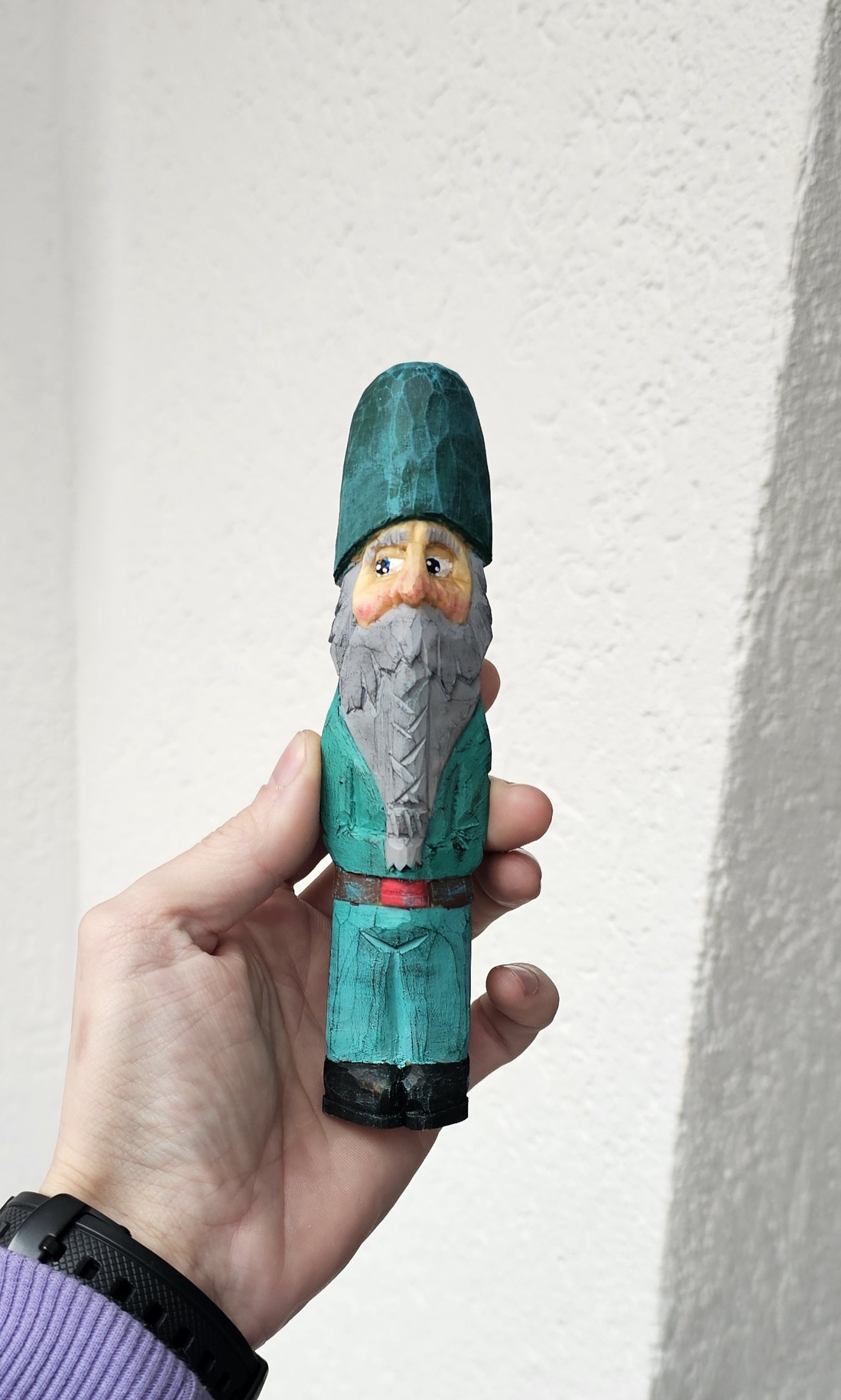 Jucarie din Lemn Vrăjitor cu Barba Lungă - arte vizuale și accesorii - sculptură - statuie lemn - Artynos.ro Jucarie din Lemn Vrăjitor cu Barba Lungă - arte vizuale și accesorii - sculptură - statuie lemn - Artynos.ro