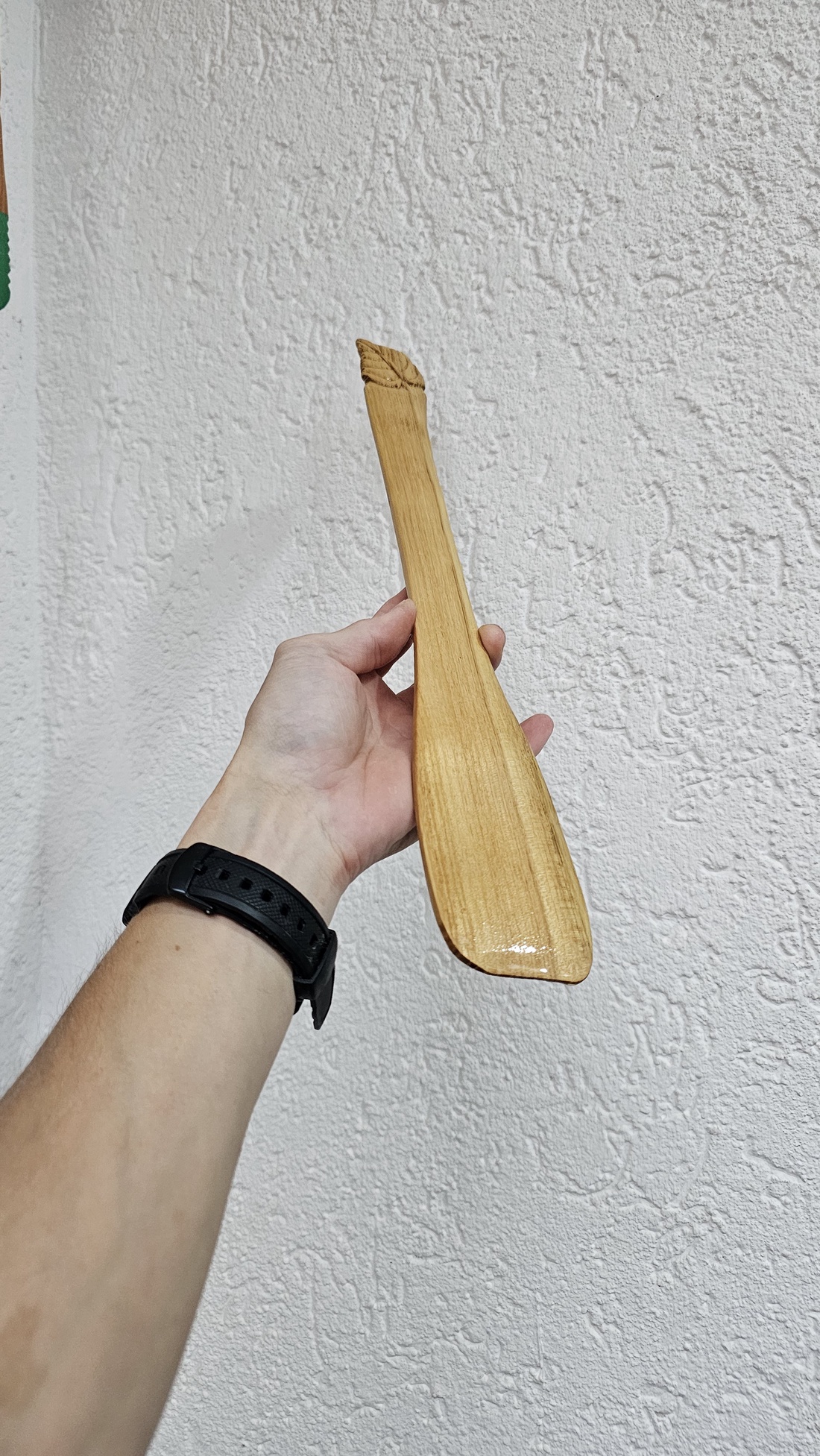 Spatulă cu Frunzuliță din Lemn de Acacia - casă & stil de viață - accesorii pentru echipamente de bucătărie - accesorii de servire - boluri și farfurii din lemn, bol de servire - Artynos.ro