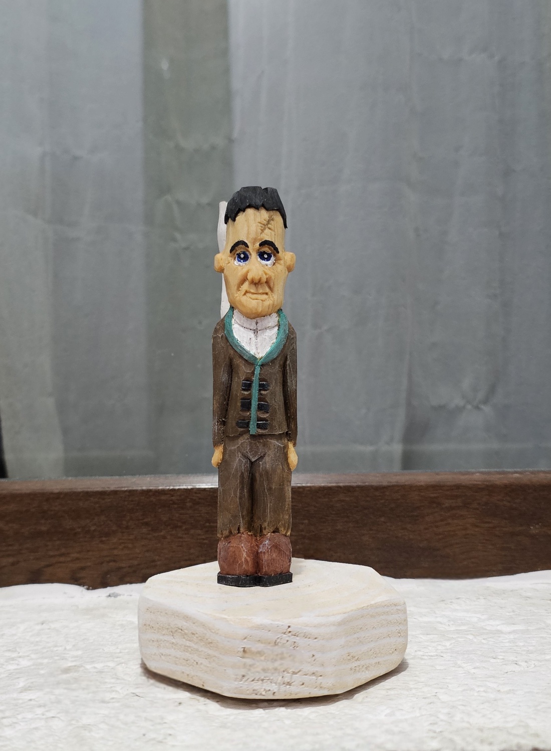 Figurină Frankenstein din Lemn - casă & stil de viață - accesorii pentru decorat casa - halloween - tot ce ai nevoie pentru petrecere! - forme biscuiți halloween - Artynos.ro Figurină Frankenstein din Lemn - casă & stil de viață - accesorii pentru decorat casa - halloween - tot ce ai nevoie pentru petrecere! - forme biscuiți halloween - Artynos.ro