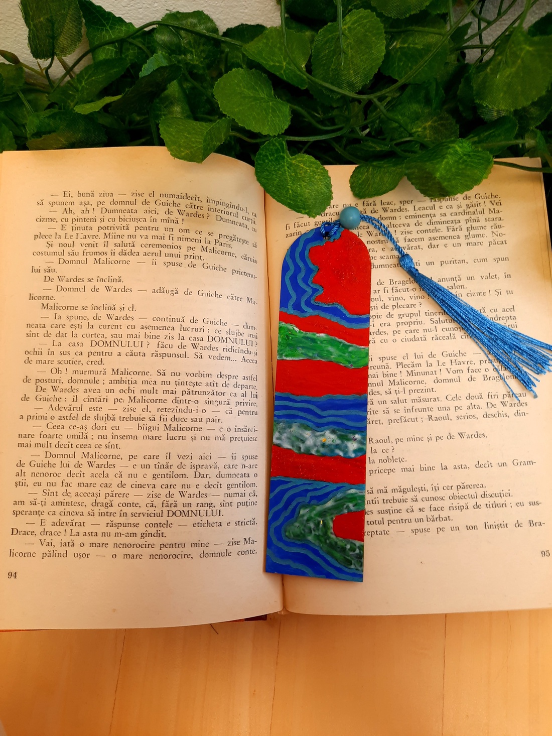 Semn de carte pictat manual cu motive abstracte - cărți și creații cu tematică muzicală, cadouri - semn de carte - Artynos.ro