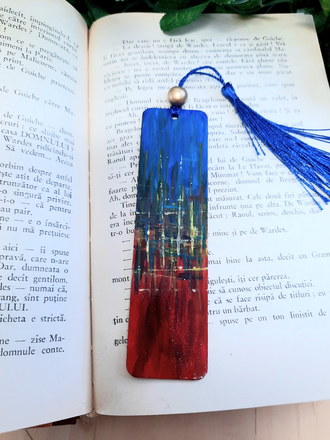 Semn de carte pictat manual - City lights - cărți și creații cu tematică muzicală, cadouri - semn de carte - Artynos.ro