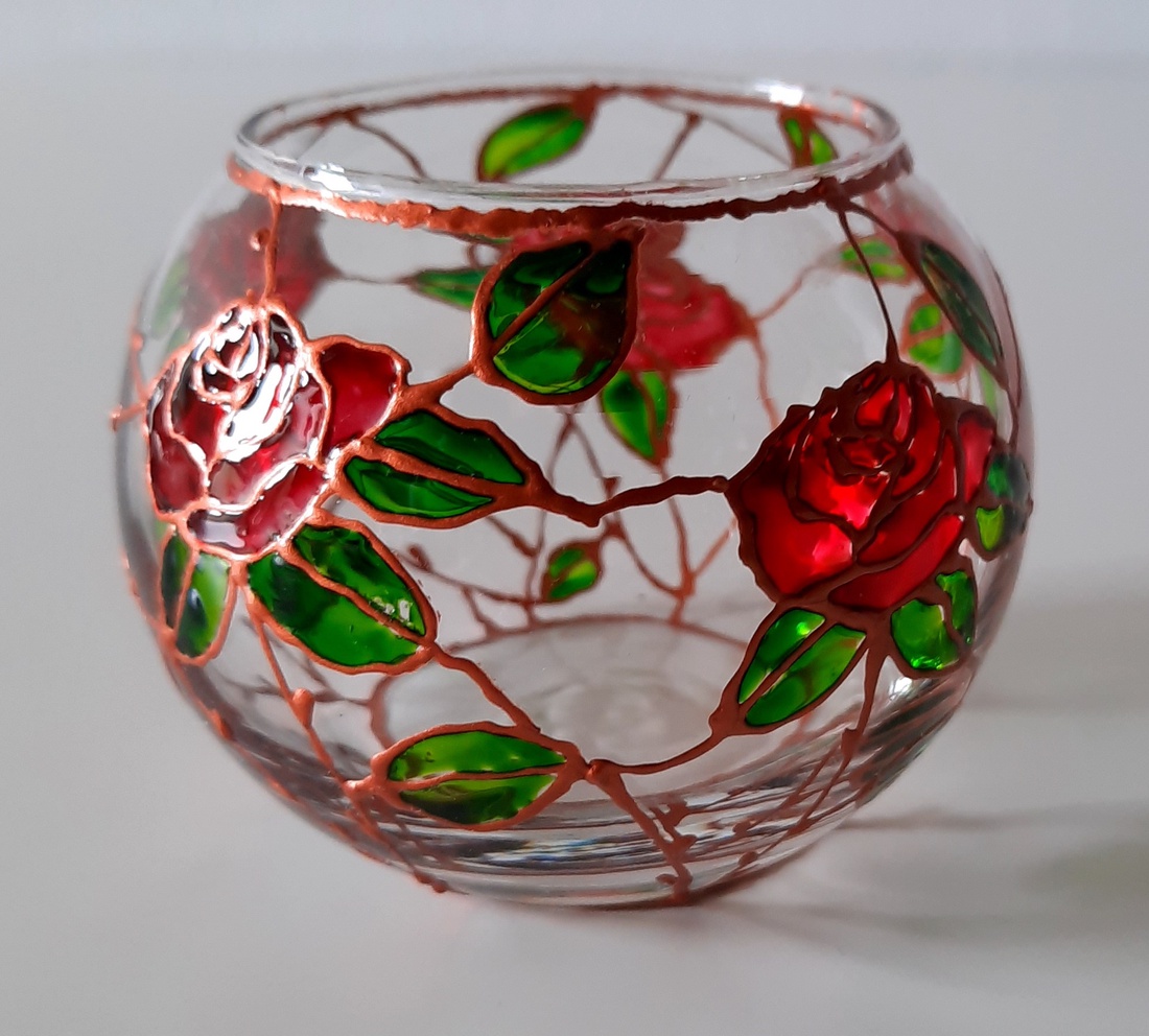 Suport lumanare, pictat cu trandafiri  - arte vizuale și accesorii  - picturi - pictură pe sticlă - Artynos.ro